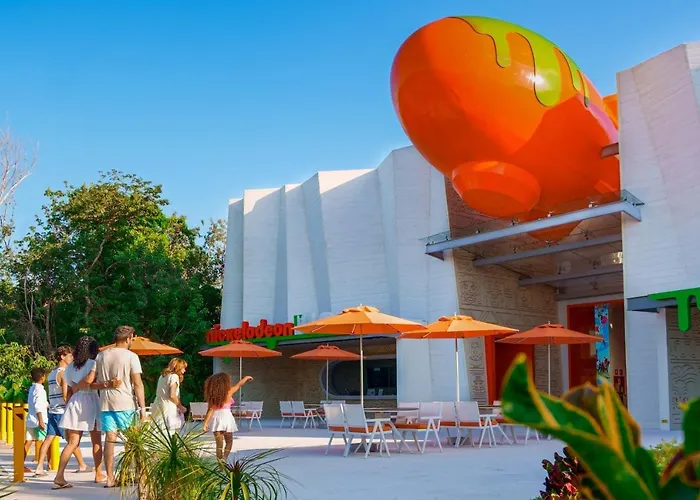 Nickelodeon & Riviera Maya Puerto Morelos